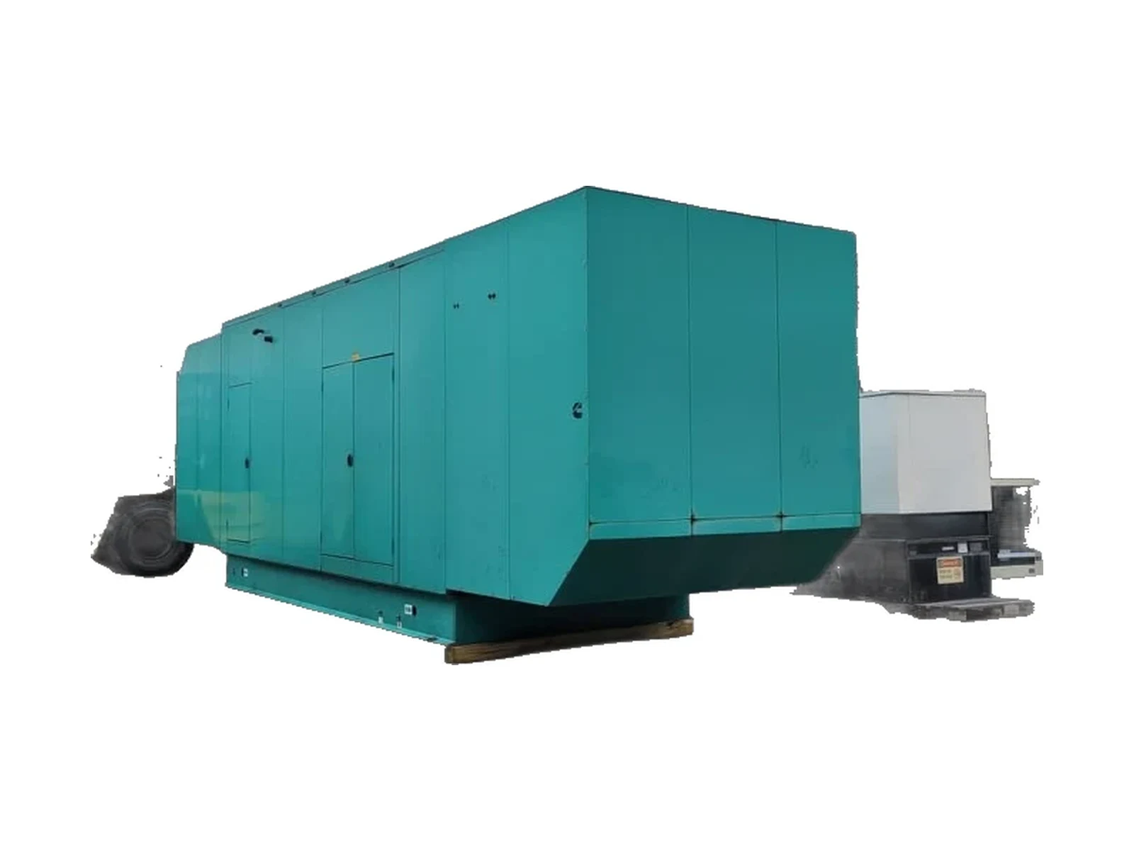 Rebuilt Cummins GTA50 650KW Natural Gas Generator Set